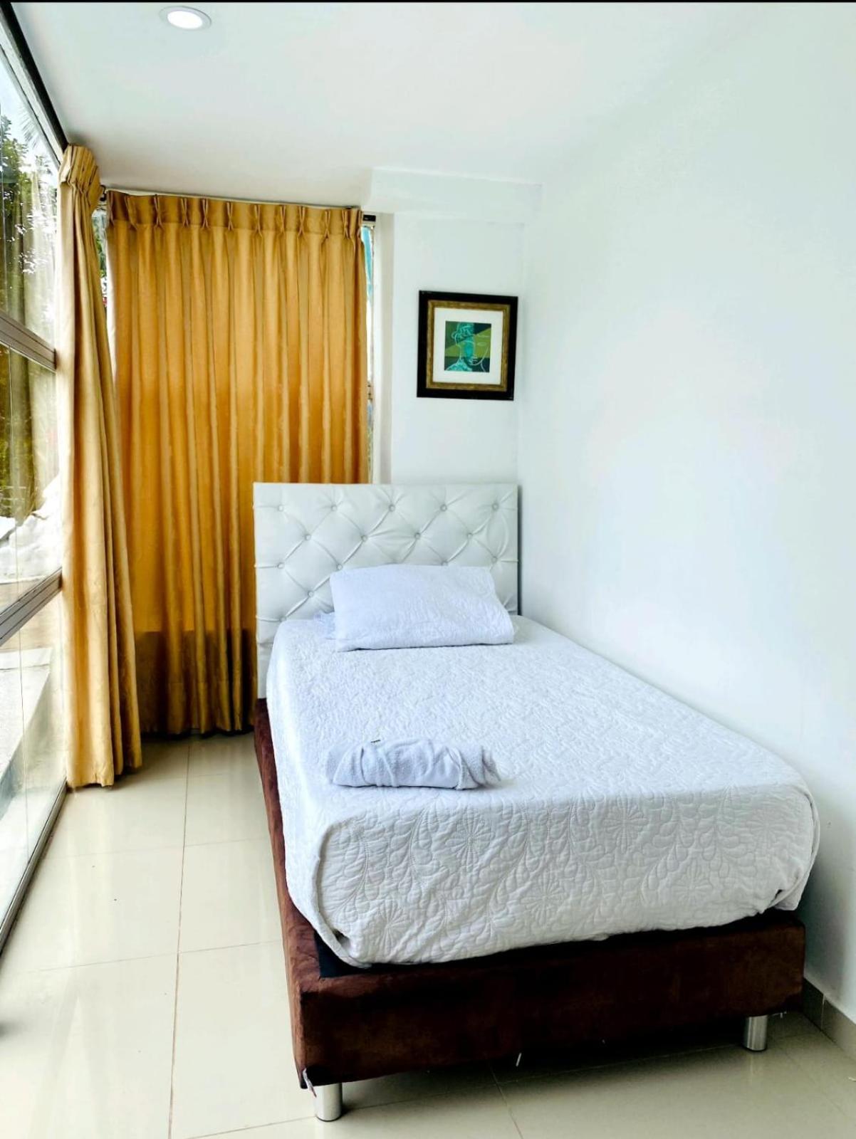 Hotel West California Puerto Espejo エクステリア 写真