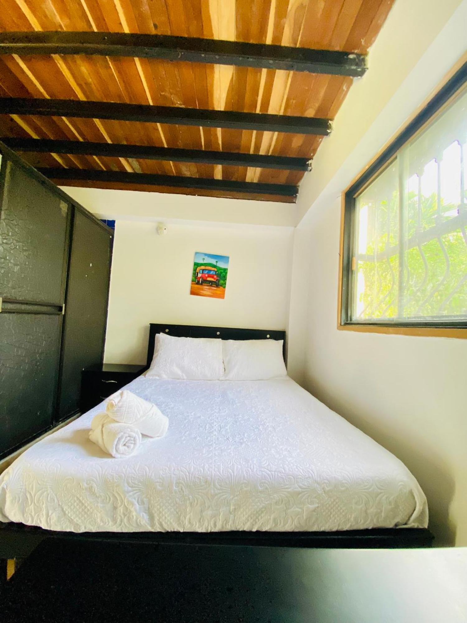 Hotel West California Puerto Espejo エクステリア 写真
